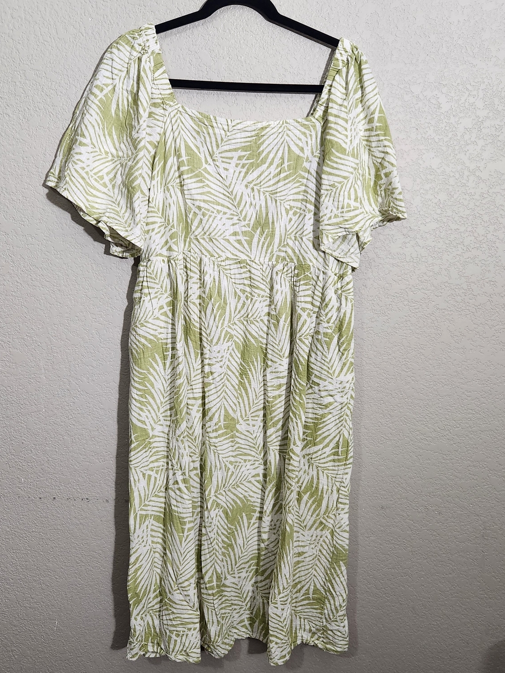 Light Green Palm-Print Square Neck Dress